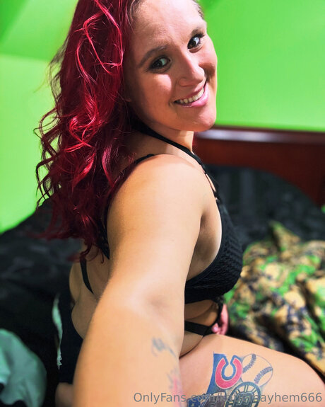 Katiemayhem666 star porn picture