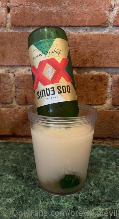 Brevilknievil pretty model pictures