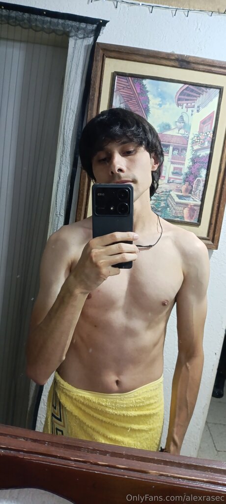 Alexrasec naked model photo