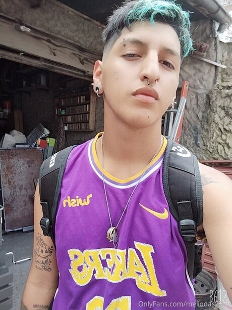 Meliodas2309 naked star images