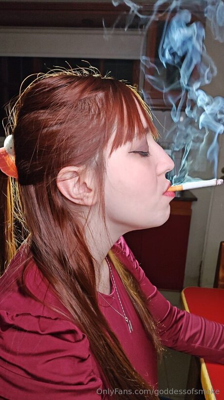 Goddessofsmoke star beautiful photo