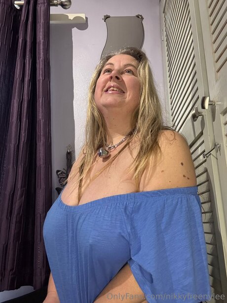 Nikkyfreenylee pretty model img