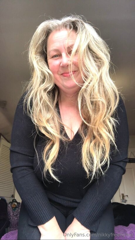 Nikkyfreenylee porn actress pictures