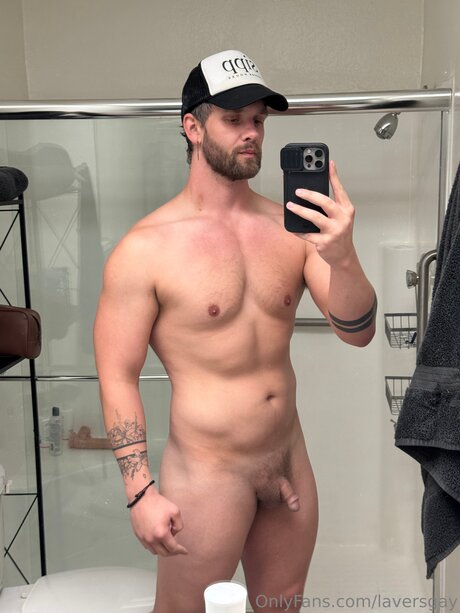 Laversgay perfect pornstar photos