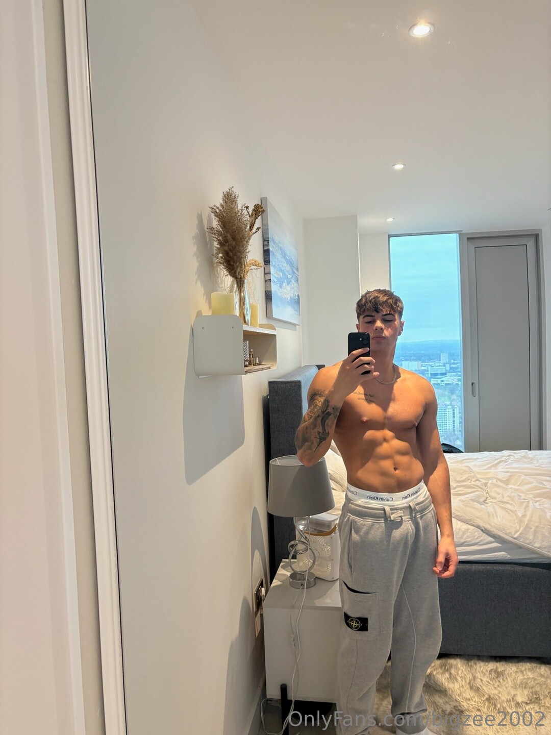 Bigzee2002 free pornstar galleries