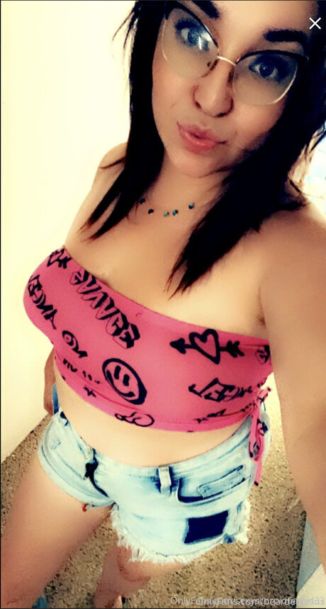 Beardedjesus nude model pic