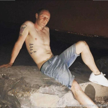 Beardedjesus hd actress picture