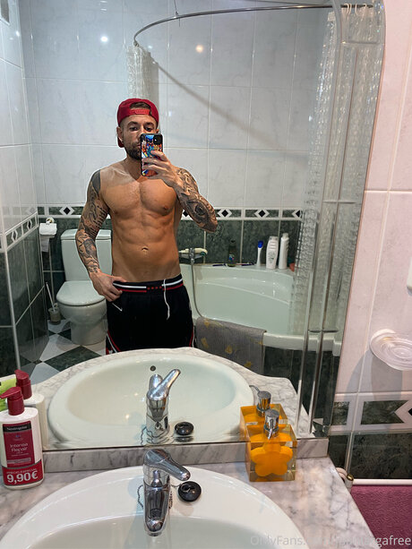 Juanlargafree nice actress pic