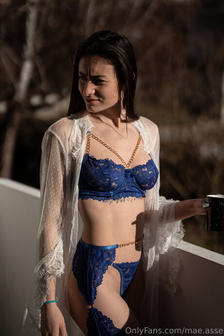 Maepurple Off model art gallery