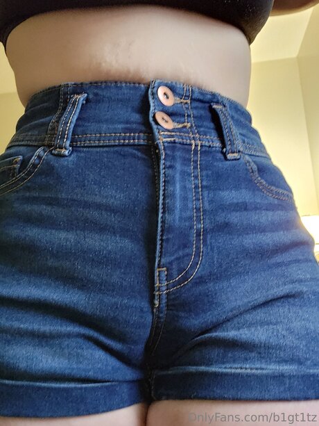 B1gt1tz pornstar hd photo