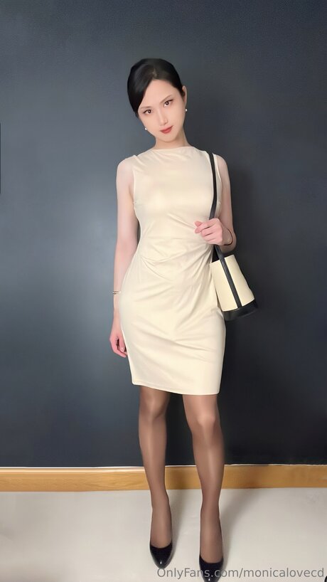 Monicalovecd model nice images