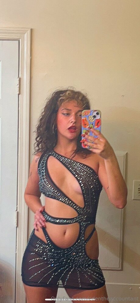 Edentheaccountant star exclusive image