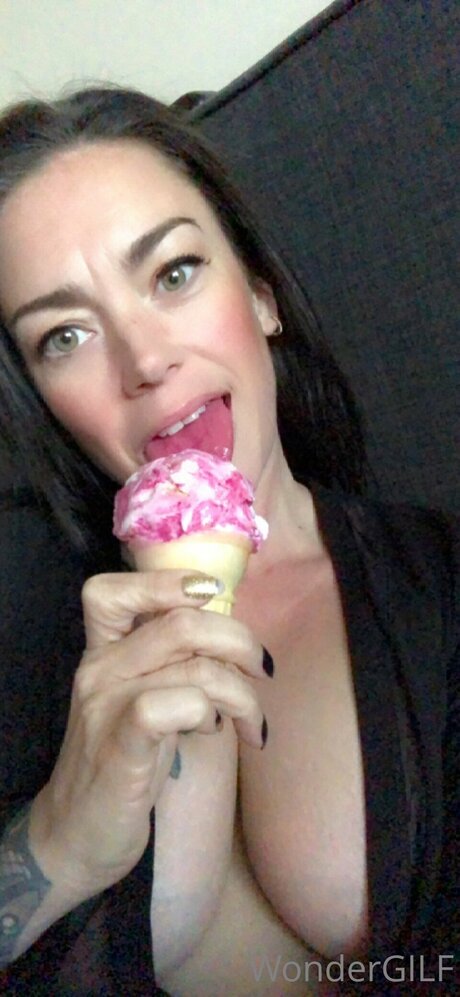 Wondergilf star top picture