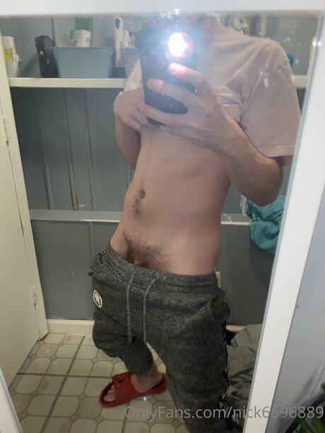 Nick6696889 model xxx photo