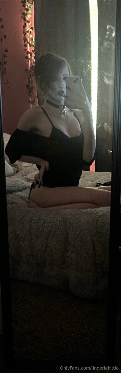 Lingeriekittie star pretty img