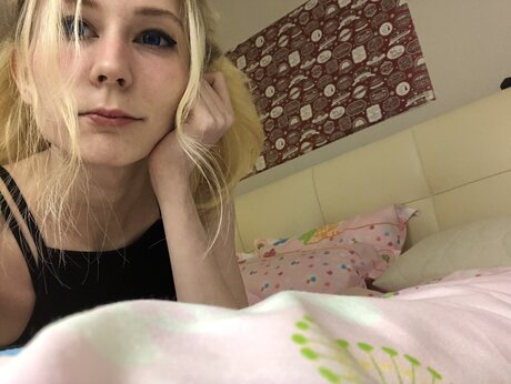 Evswezfree hot star picture