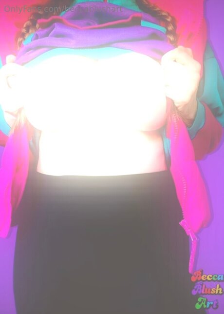 Beccablushart nice actress picture