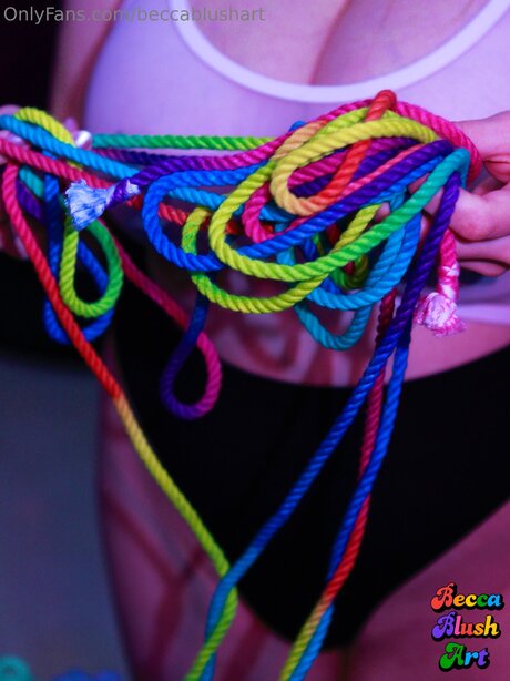 Beccablushart model adult images