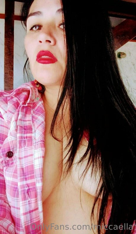 Miccaella model top photo