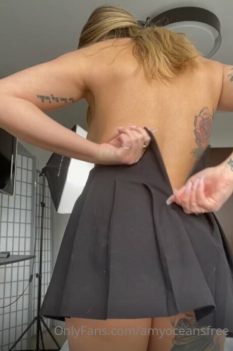 Amyoceansfree star sex picture