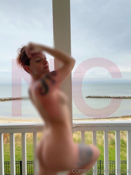 Nikki Coxzfree art star images