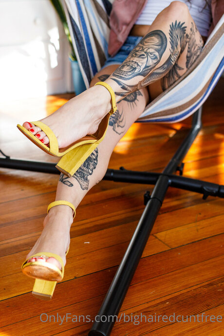 Bighairedcuntfree star high quality photo