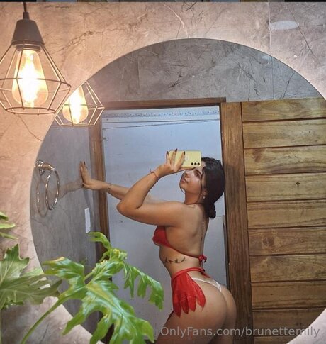 Brunettemily nudes star image