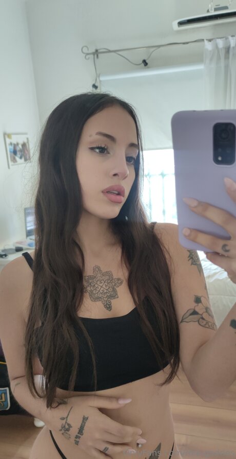 Mia Goddes model best photo