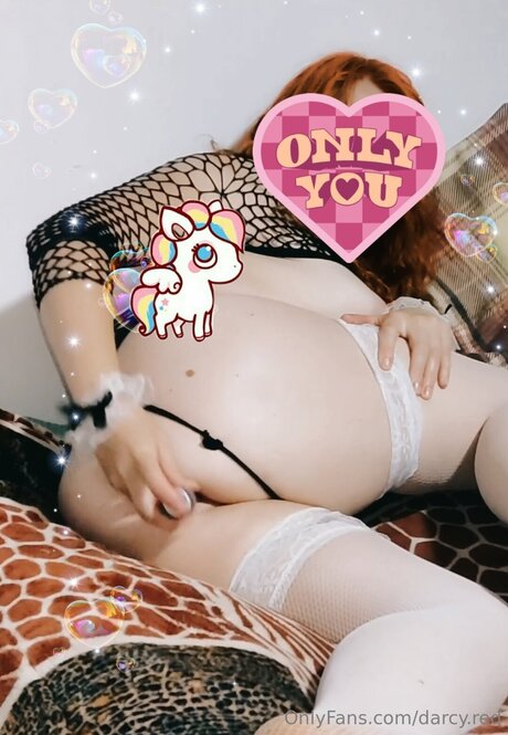 Darcy Red sex star images