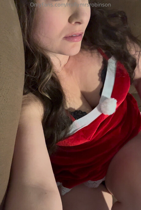 Miflymrsrobinson model nudes img