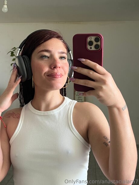 Anasgreenxxx model top img