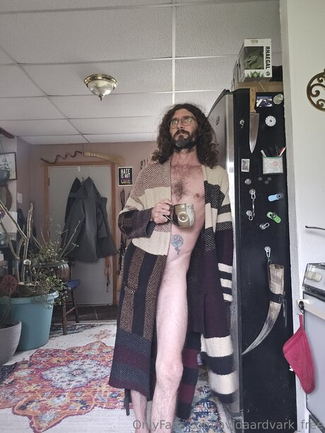 Avidaardvark Free model top images