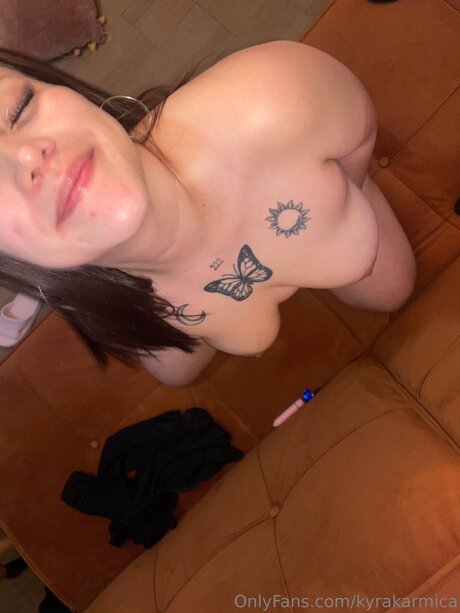 Kyrakarmica pornstar nice image