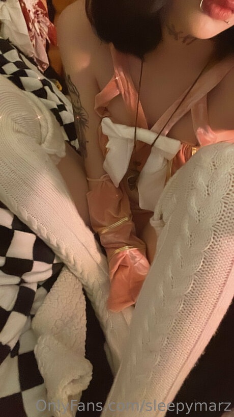 Sleepymarz exclusive pornstar photos