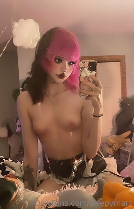 Sleepymarz porn actress pics