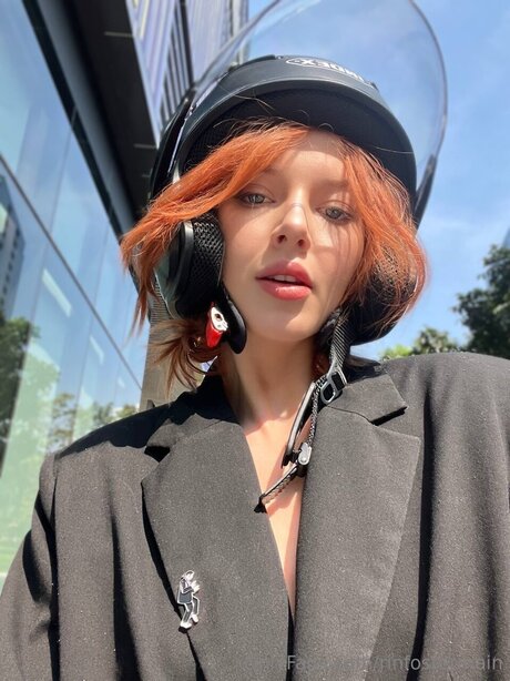 Rinfostermain xxx star pics