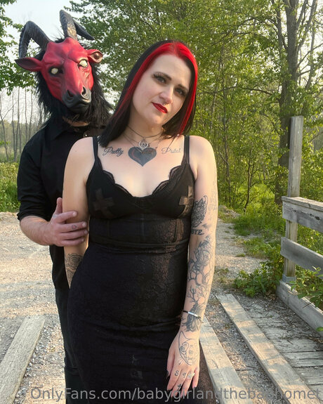 Babygirlandthebaphomet star sex archive