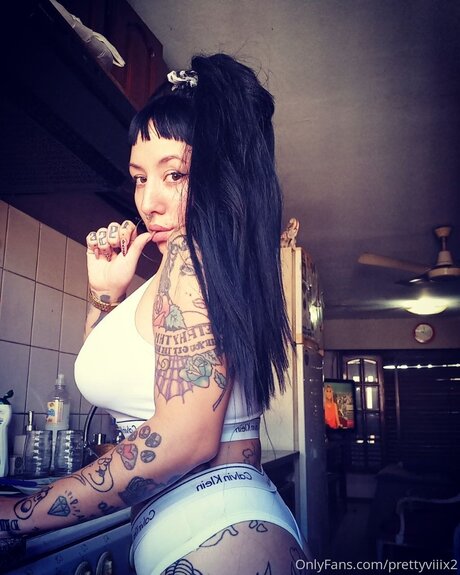 Prettyviiix2 hd actress images