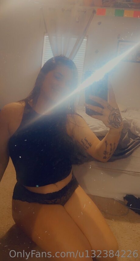 U132384226 xxx model gallery