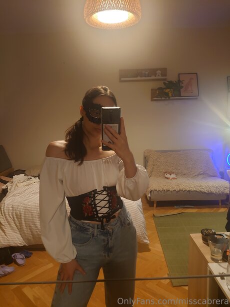 Misscabrera model xxx picture