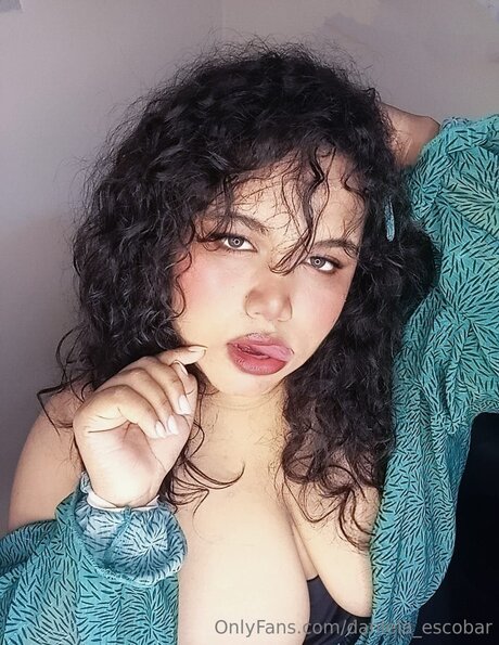 Daniela Escobar model nude galleries