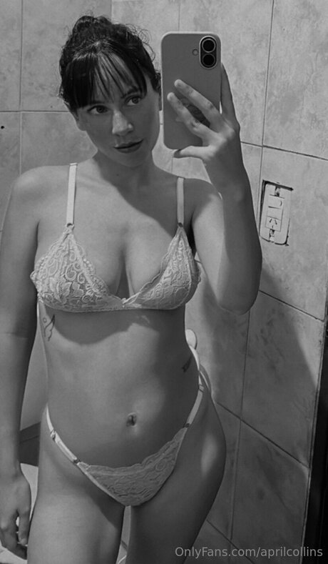 Aprilcollins pornstar exclusive pics