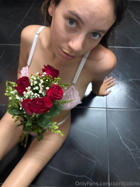 Aprilcollins perfect model photo