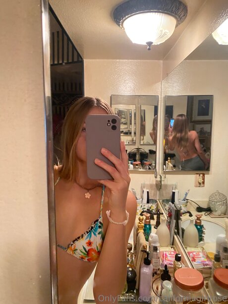 Californiagirlrose free star picture