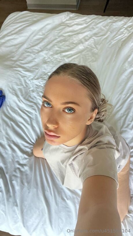 Itslolapap star sexy pictures