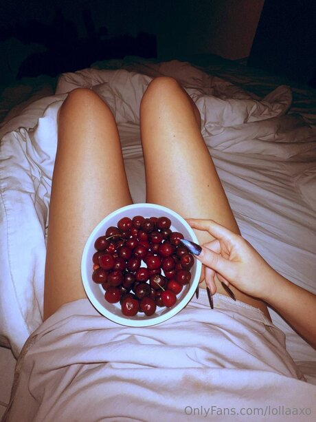 Itslolapap pornstar top photo