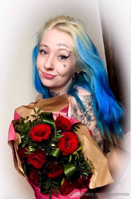 Coyemoo exclusive actress image