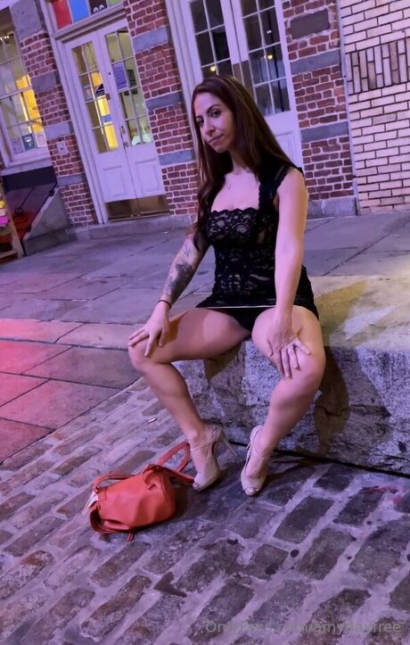 Amydayfree pretty actress image