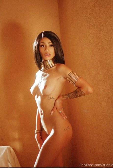 Sunnibytch star nudes pic