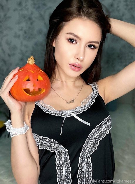 lizkameaw star hot images